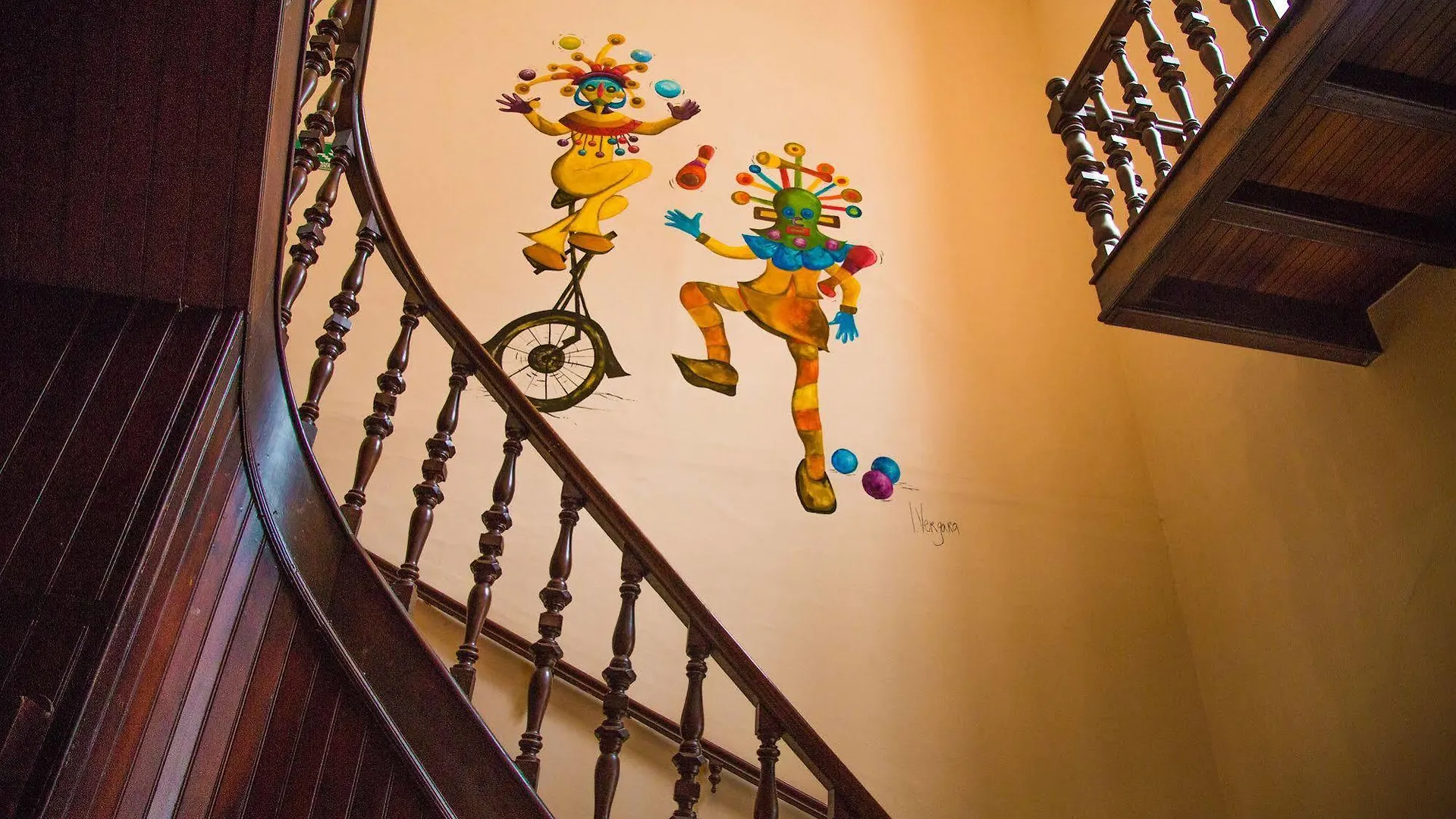 Solera House Adventure Hostel Quito 3*,  Ecuador