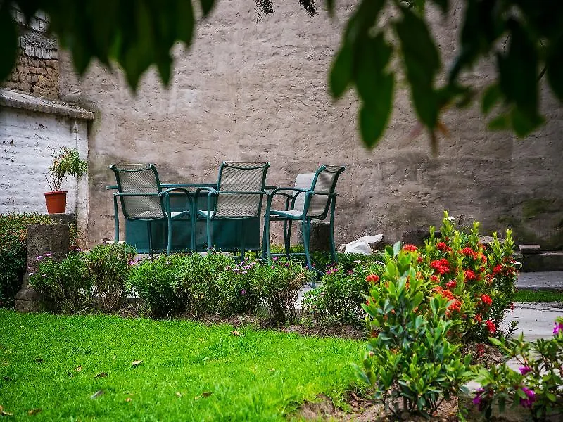 Solera House Adventure Hostel Κίτο